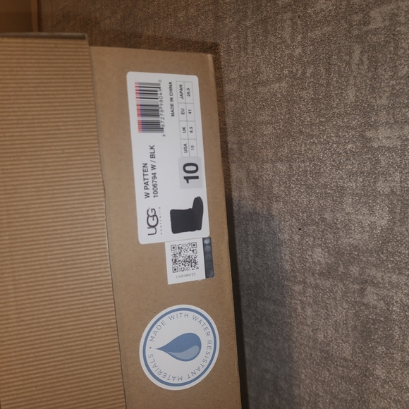 UGG Black PATTEN Boots - Picture 13 of 15